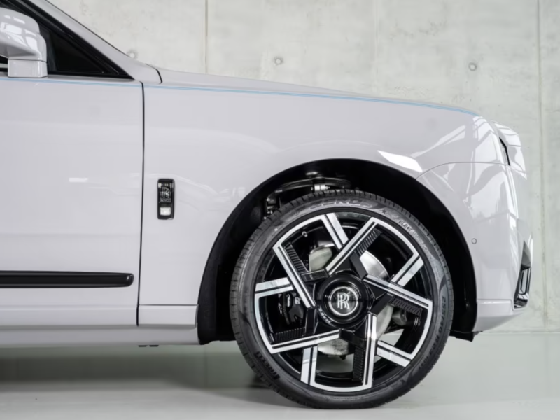 Buy 2026 Rolls-Royce  Cullinan  Black Badge Series II DPO-1006752 in USA, UAE, EUROPE, MONACO, UKRAINE, photo 6