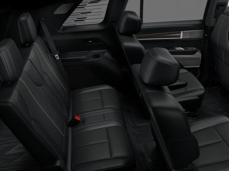 Buy 2026 Cadillac  Vistiq DPO-1007787 in USA, UAE, EUROPE, MONACO, UKRAINE, photo 10