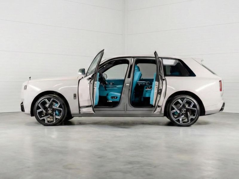 Buy 2026 Rolls-Royce  Cullinan  Black Badge Series II DPO-1008168 in USA, UAE, EUROPE, MONACO, UKRAINE, photo 1