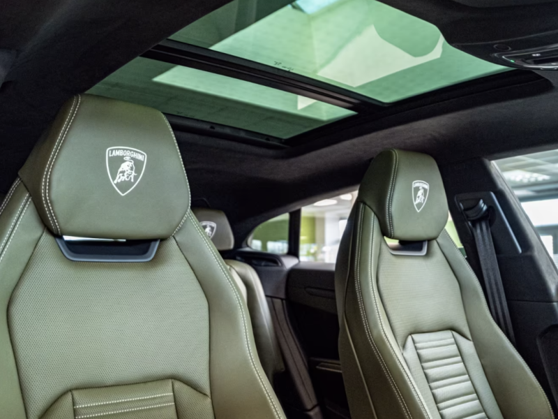 Buy 2026 Lamborghini  Urus SE DPO-1008233 in USA, UAE, EUROPE, MONACO, UKRAINE, photo 10