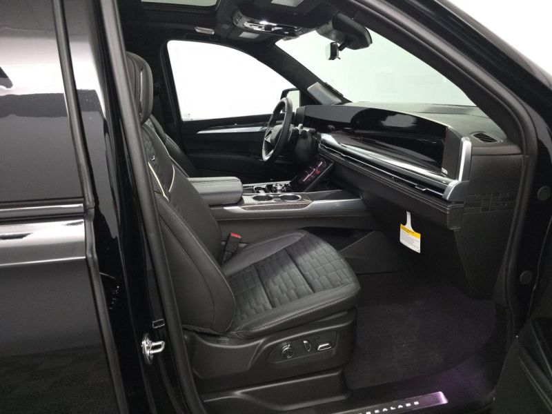 2026 Cadillac Escalade V-Series DPO-1008283 sell in USA, UAE, EUROPE, MONACO, UKRAINE. Buy 2026 Cadillac Escalade V-Series DPO-1008283 in USA, UAE, EUROPE, MONACO, UKRAINE, photo 8