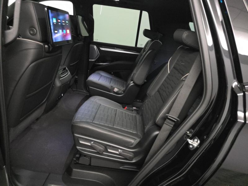 2026 Cadillac Escalade V-Series DPO-1008283 sell in USA, UAE, EUROPE, MONACO, UKRAINE. Buy 2026 Cadillac Escalade V-Series DPO-1008283 in USA, UAE, EUROPE, MONACO, UKRAINE, photo 12