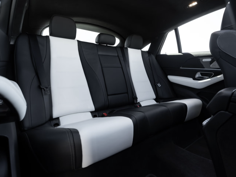 Buy 2026 Mercedes-Benz  GLE  450d  4MATIC DPO-1008385 in USA, UAE, EUROPE, MONACO, UKRAINE, photo 12