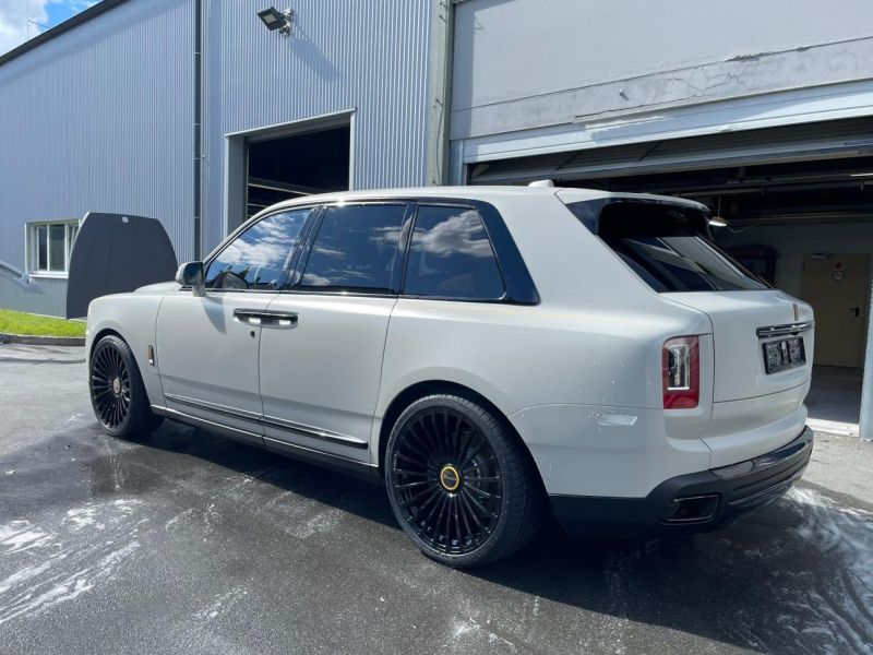Buy 2024 Rolls-Royce  Cullinan  Black Badge Mansory DPO-1008436 in USA, UAE, EUROPE, MONACO, UKRAINE, photo 3