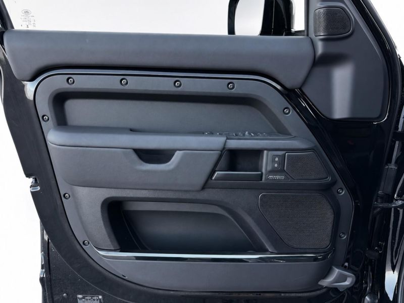 Buy 2026 Land-Rover  Defender  Octa DPO-1008502 in USA, UAE, EUROPE, MONACO, UKRAINE, photo 5