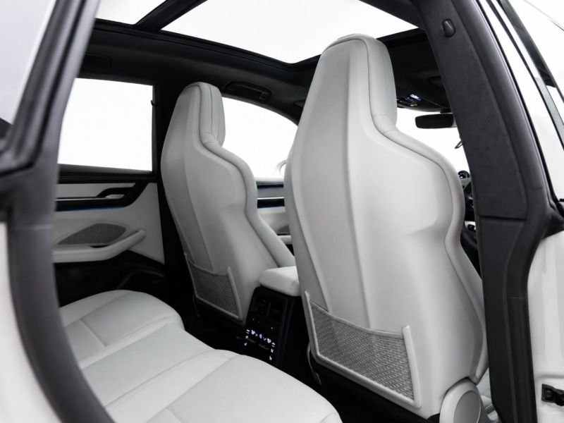 Buy 2026 Porsche  Macan  Turbo DPO-1008785 in USA, UAE, EUROPE, MONACO, UKRAINE, photo 8