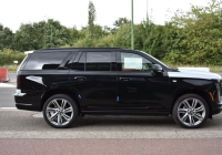 2025 Cadillac  Escalade  Sport Platinum DPO-1007014