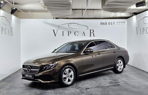 2017 Mercedes-Benz  E  200 DPO-1008118